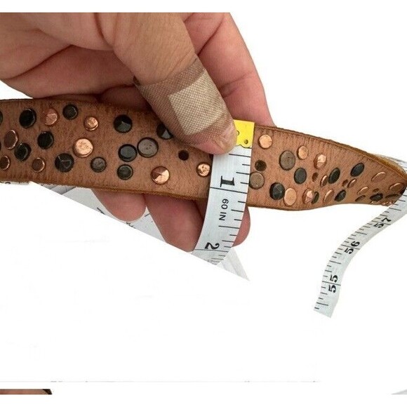 COWBOYSBELT Studded Leather Belt Tan Rivets Western Biker Boho Chic 90 Medium - Picture 7 of 8